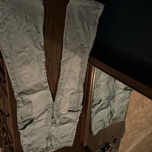 We are selling boot cut cargo jeans they’re brand is YMI girl and is size small